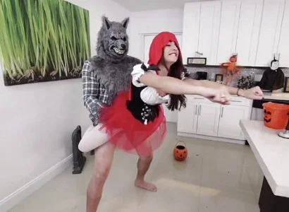 Cô bé đáng yêu chịch nhau say đắm